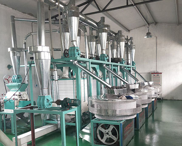 全自動石磨面粉機常見的問題，在您操作之前了解多少呢?石磨面粉機廠家鑫峰面粉機械廠為您講述